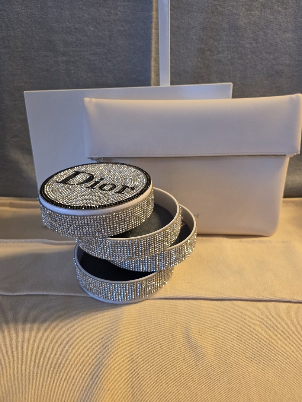 Dior White Fold-Over Clutch with Crystal Embellished Jewelry Box - Picture 2 of 5